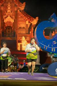 BIB: 452
                            <button type="button" onclick="openModal(22477583)" class="btn btn-primary btn-sm float-right btn-popup" data-toggle="modal" data-target=".modal-high-quality">
                        <i class="fas fa-shopping-cart"></i> Add to Cart
                    </button>
                                            <button type="button" onclick="isThisMe(22477583, true)" class="btn btn-success btn-sm float-right btn-popup btn-isme hidden" data-toggle="tooltip" data-placement="bottom" title="นี่คือรูปของคุณใช่ไหม คลิกที่นี่เพื่อเอาเข้าอัลบั้ม">
                        <i class="fas fa-plus"></i> Add to album
                    </button>
                    <button type="button" onclick="isThisMe(22477583, false)" class="btn btn-warning btn-sm float-right btn-popup btn-isnotme hidden">
                        <i class="fas fa-ban"></i> Remove from album
                    </button>